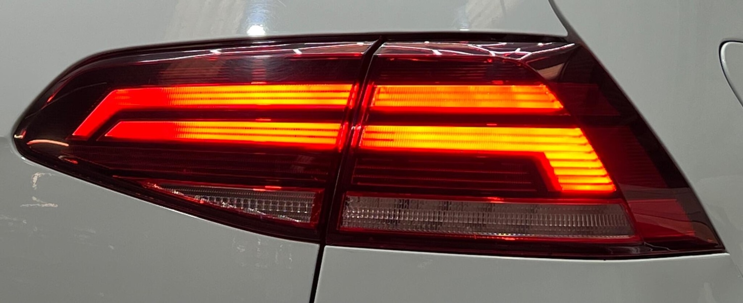 Used Volkswagen Golf 2018 for sale - 77633605: Photo 25