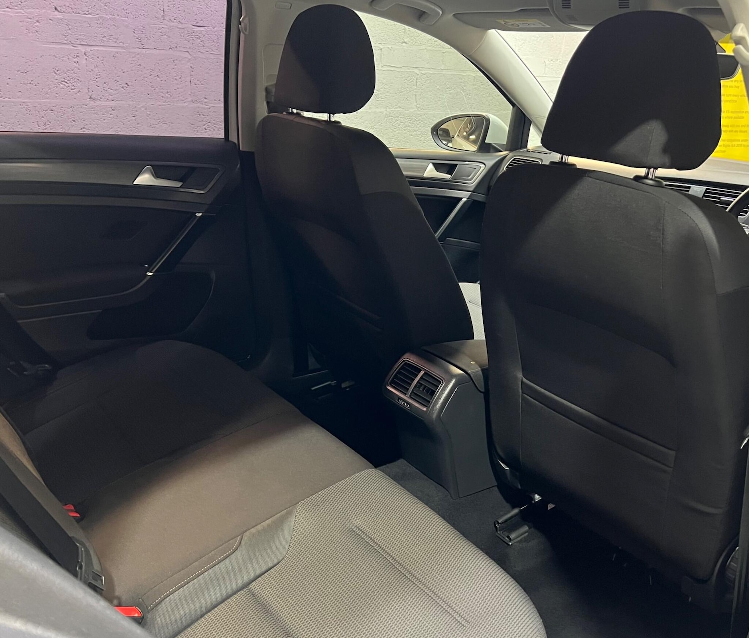 Used Volkswagen Golf 2018 for sale - 77633605: Photo 31