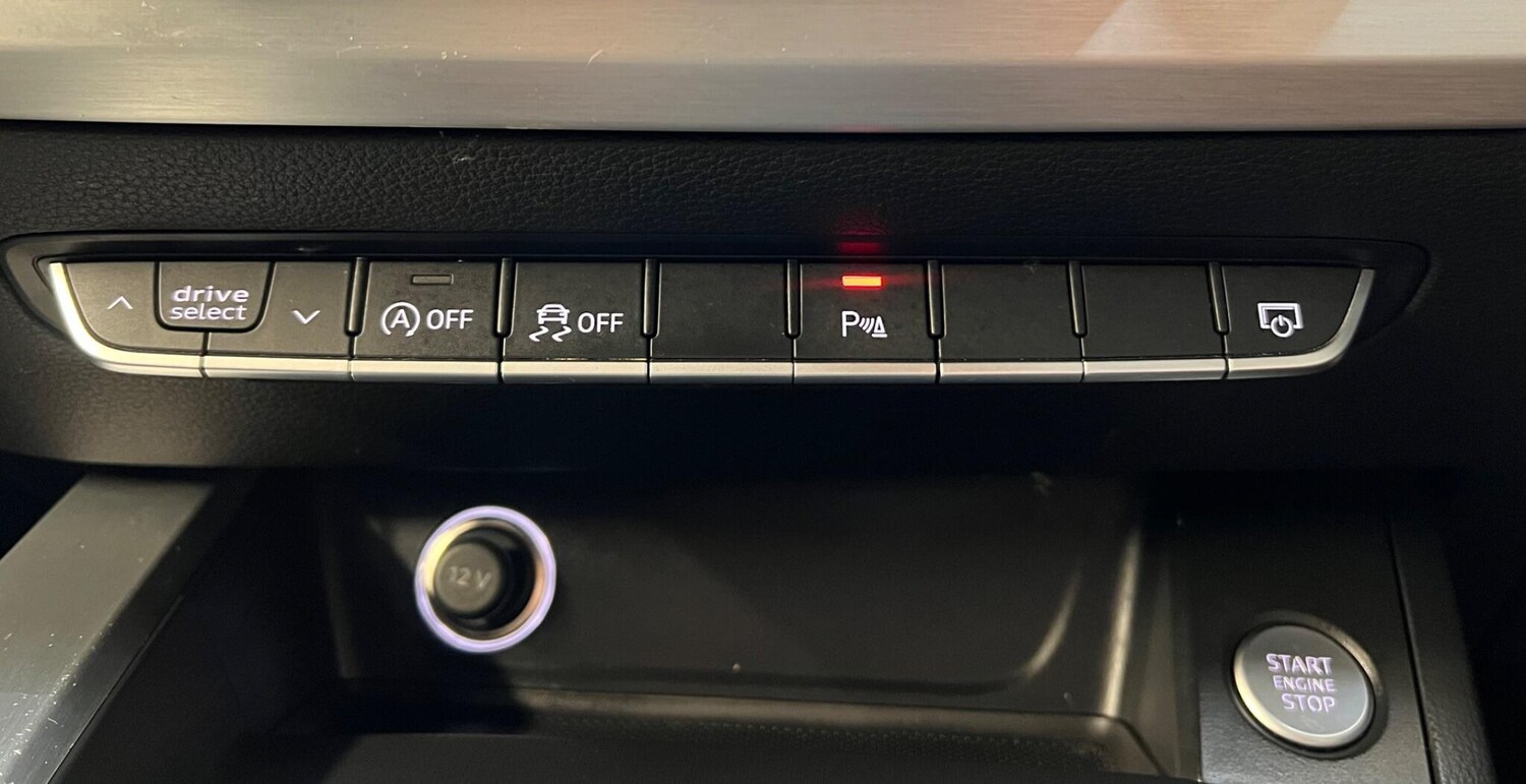 Used Audi A4 2016 for sale - 77559486: Photo 24