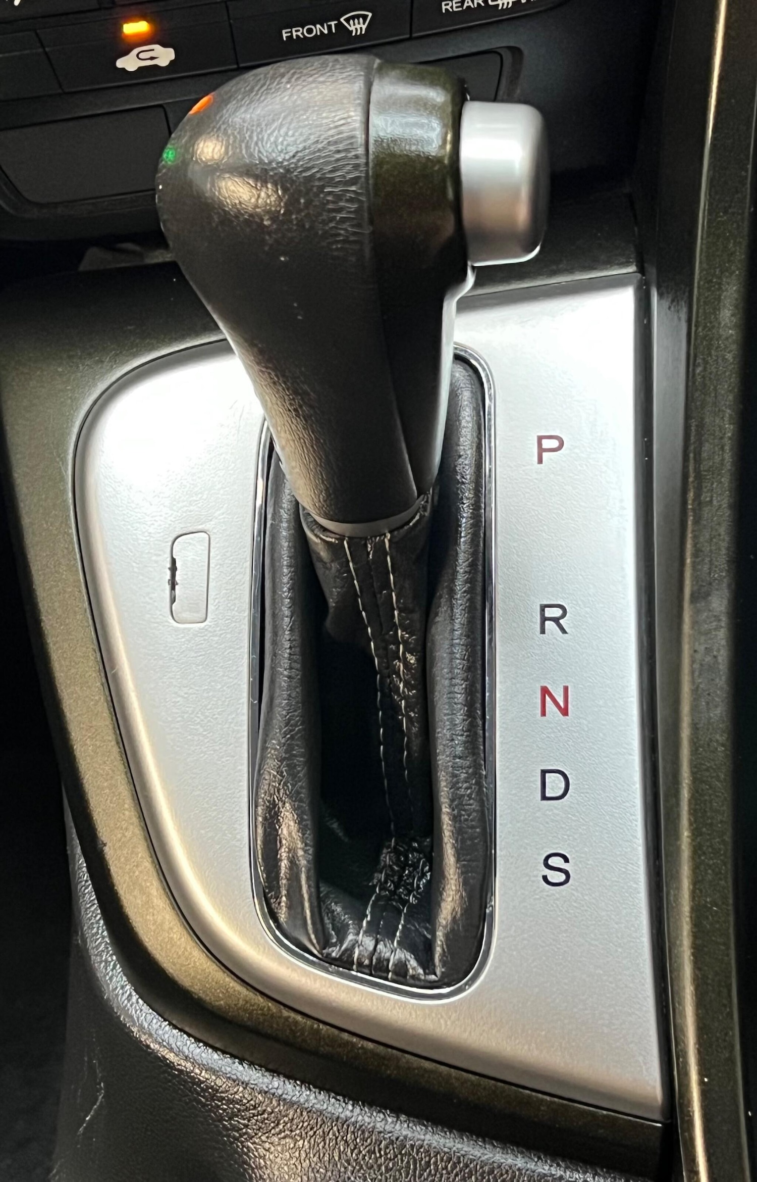 Used Honda Civic 2016 for sale - 76935937: Photo 11