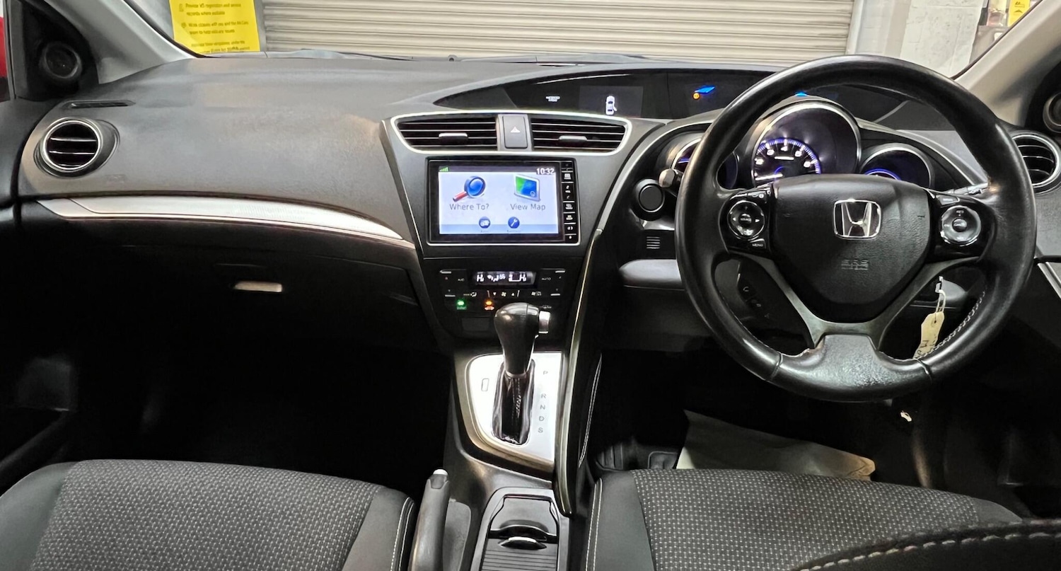 Used Honda Civic 2016 for sale - 76935937: Photo 12