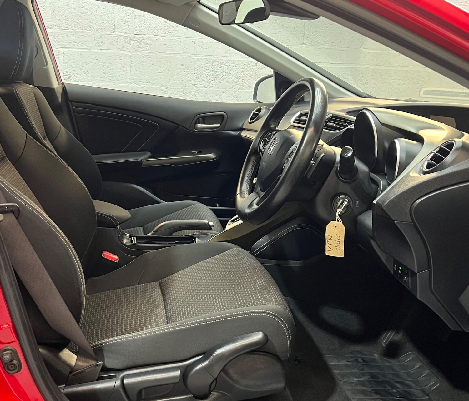 Used Honda Civic 2016 for sale - 76935937: Photo 13