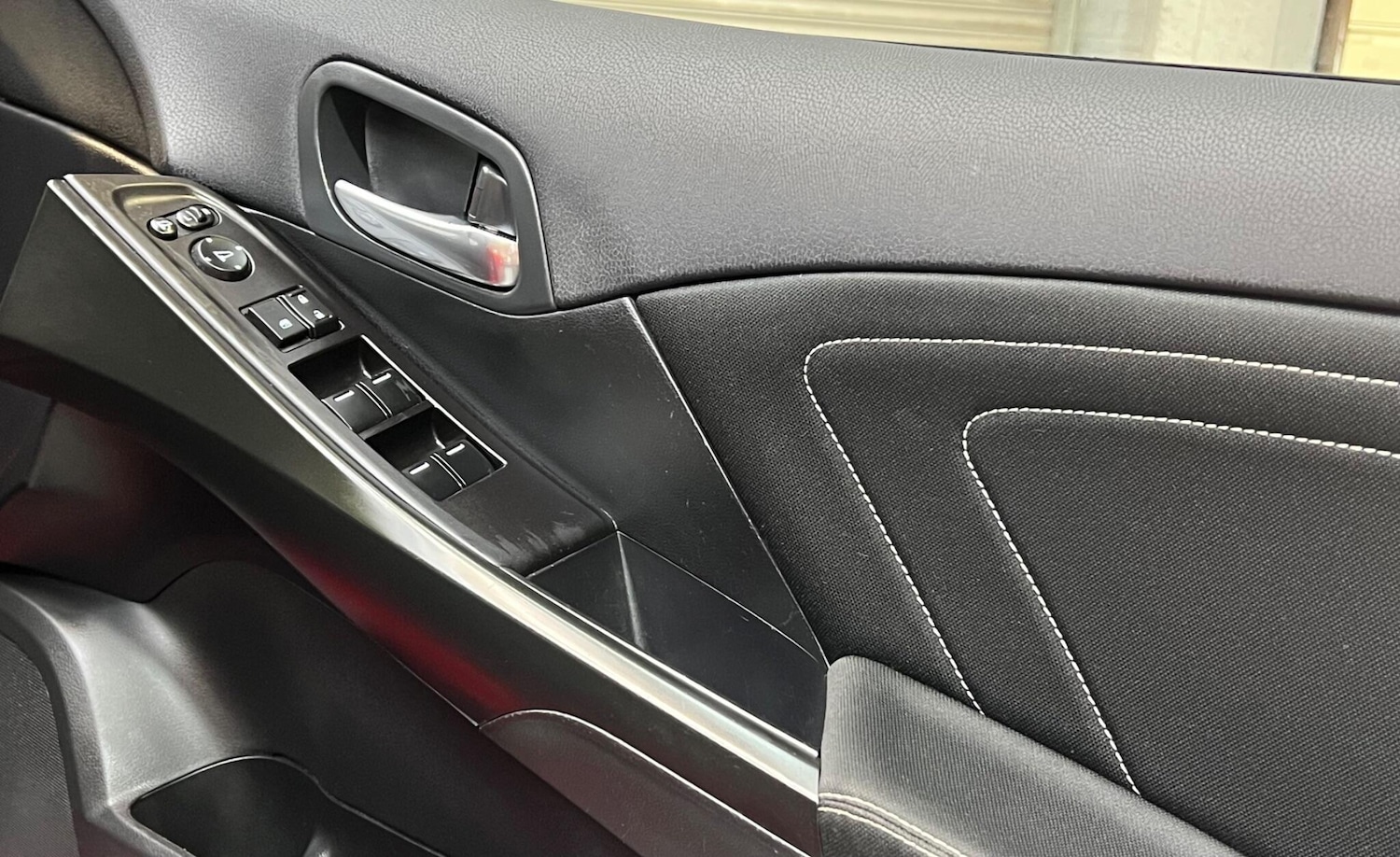 Used Honda Civic 2016 for sale - 76935937: Photo 19