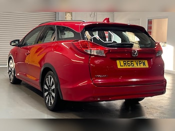 Used Honda Civic 2016 for sale - 76935937: Photo