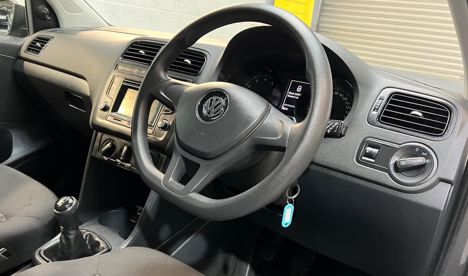 Used Volkswagen Polo 2014 for sale - 76377494: Photo 11