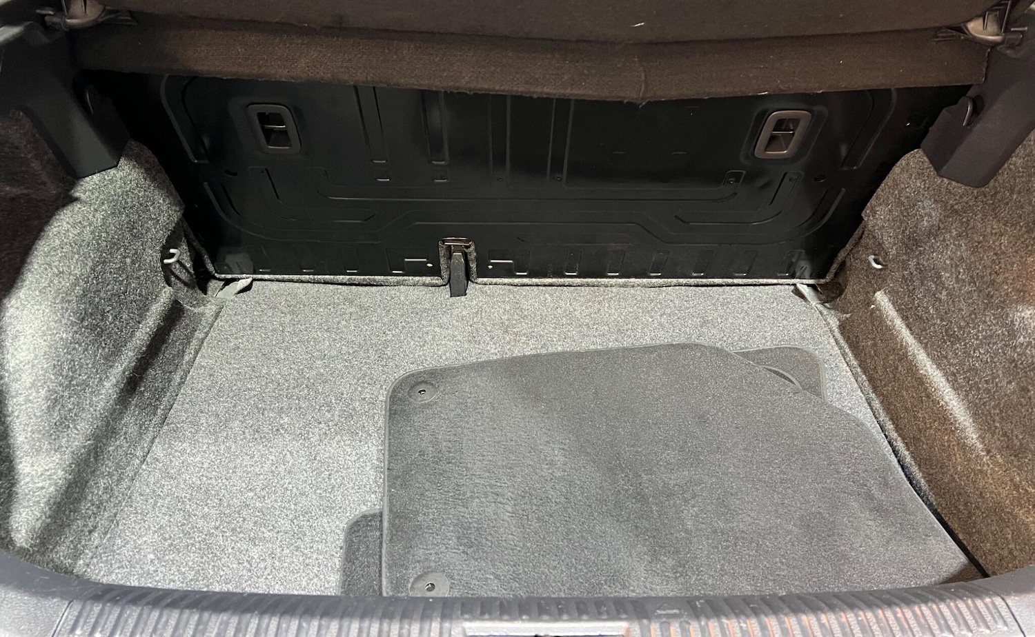 Used Volkswagen Polo 2014 for sale - 76377494: Photo 21