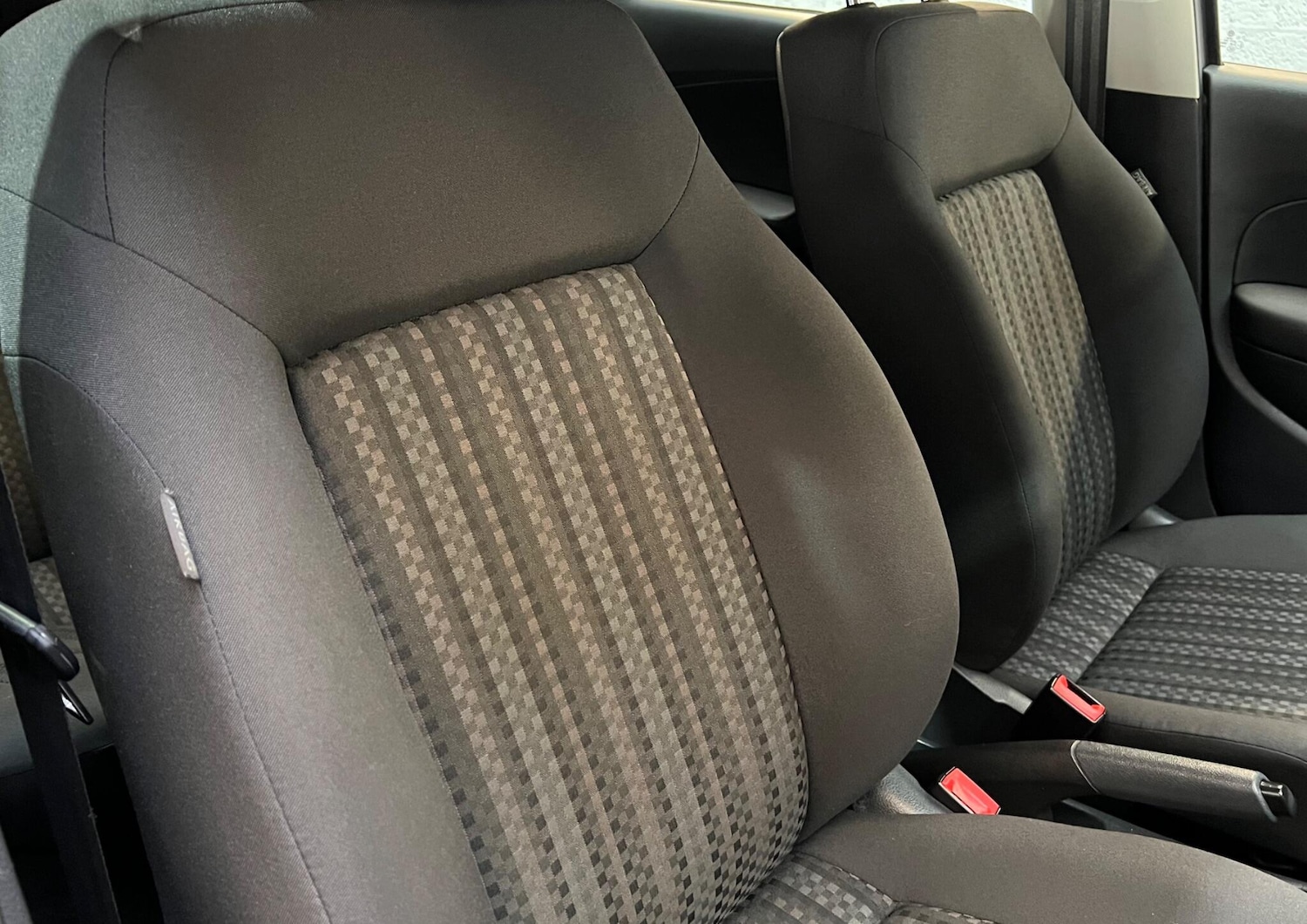 Used Volkswagen Polo 2014 for sale - 76377494: Photo 9