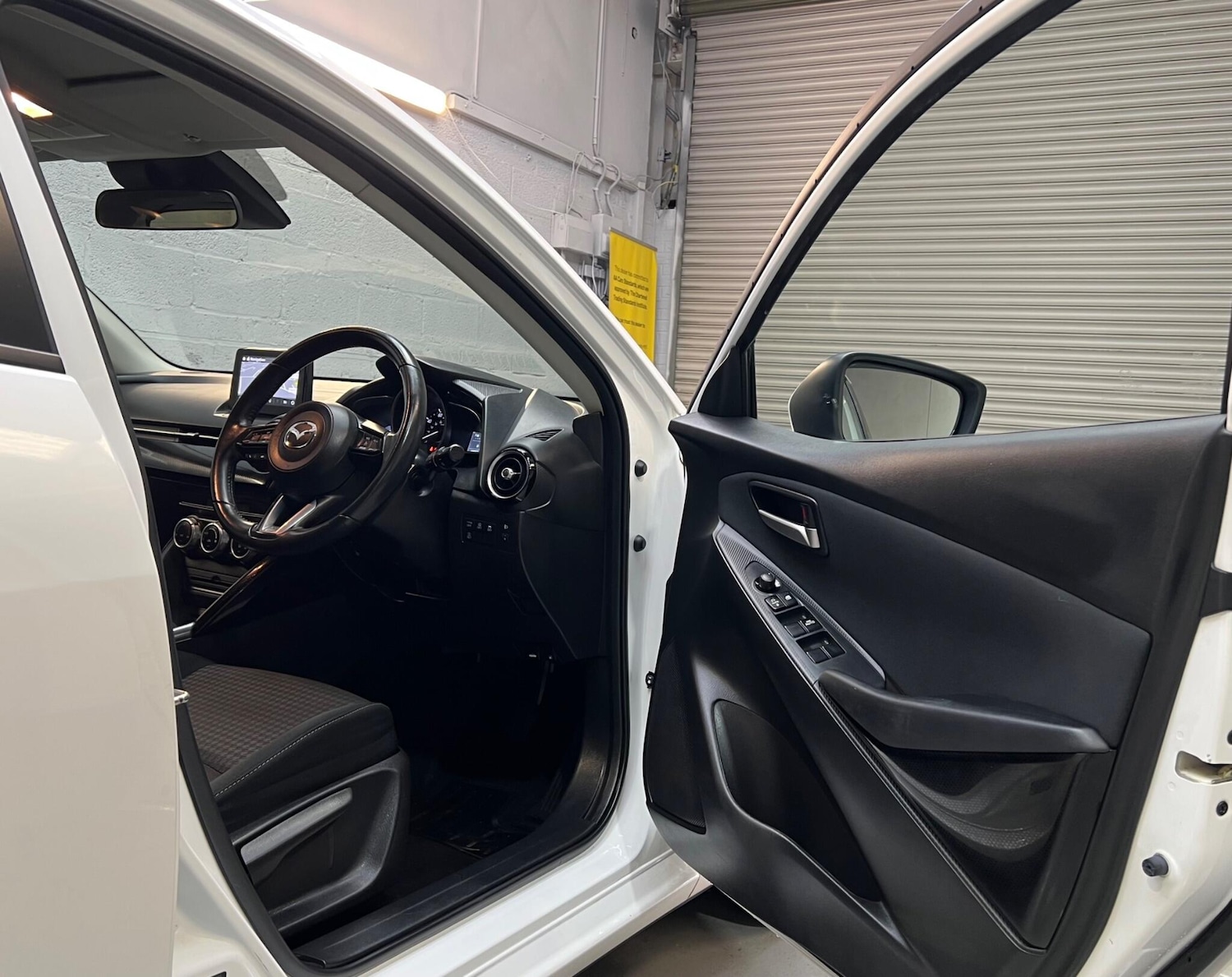 Used Mazda Mazda2 2017 for sale - 77705499: Photo 18