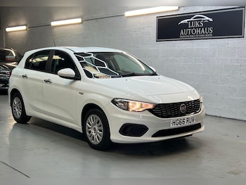 Used Fiat Tipo 2016 for sale - 79565327: Photo