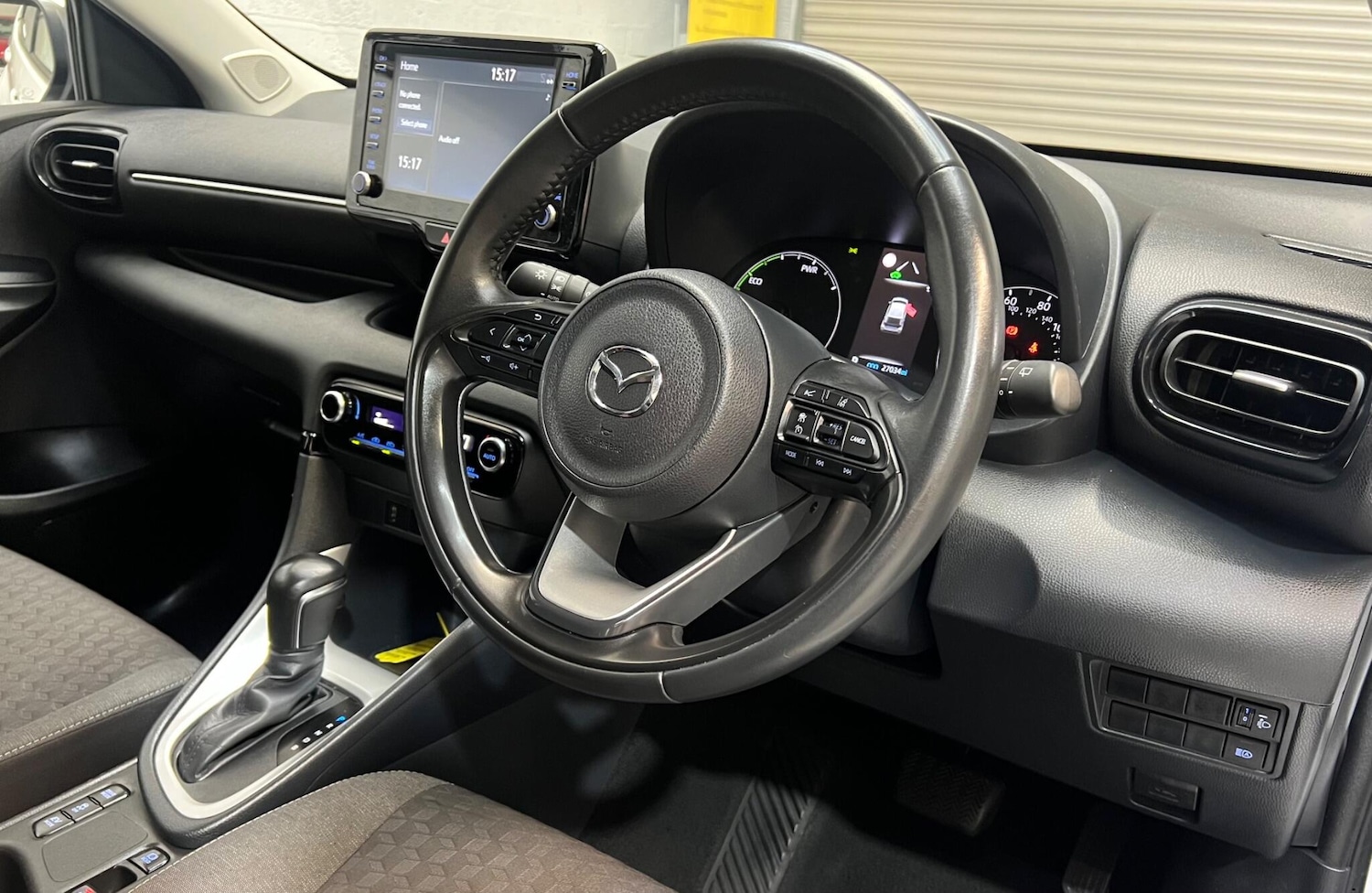 Used Mazda Mazda2 HYBRID 2023 for sale - 77155775: Photo 10