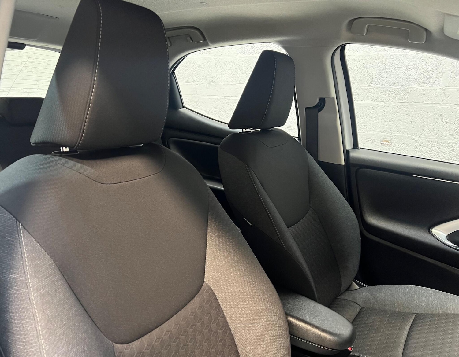 Used Mazda Mazda2 HYBRID 2023 for sale - 77155775: Photo 13