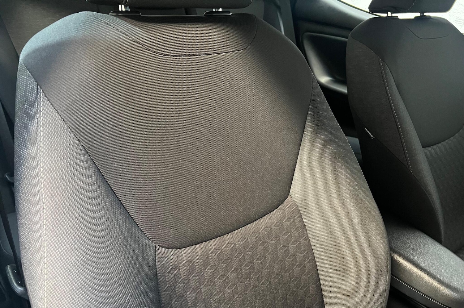 Used Mazda Mazda2 HYBRID 2023 for sale - 77155775: Photo 14