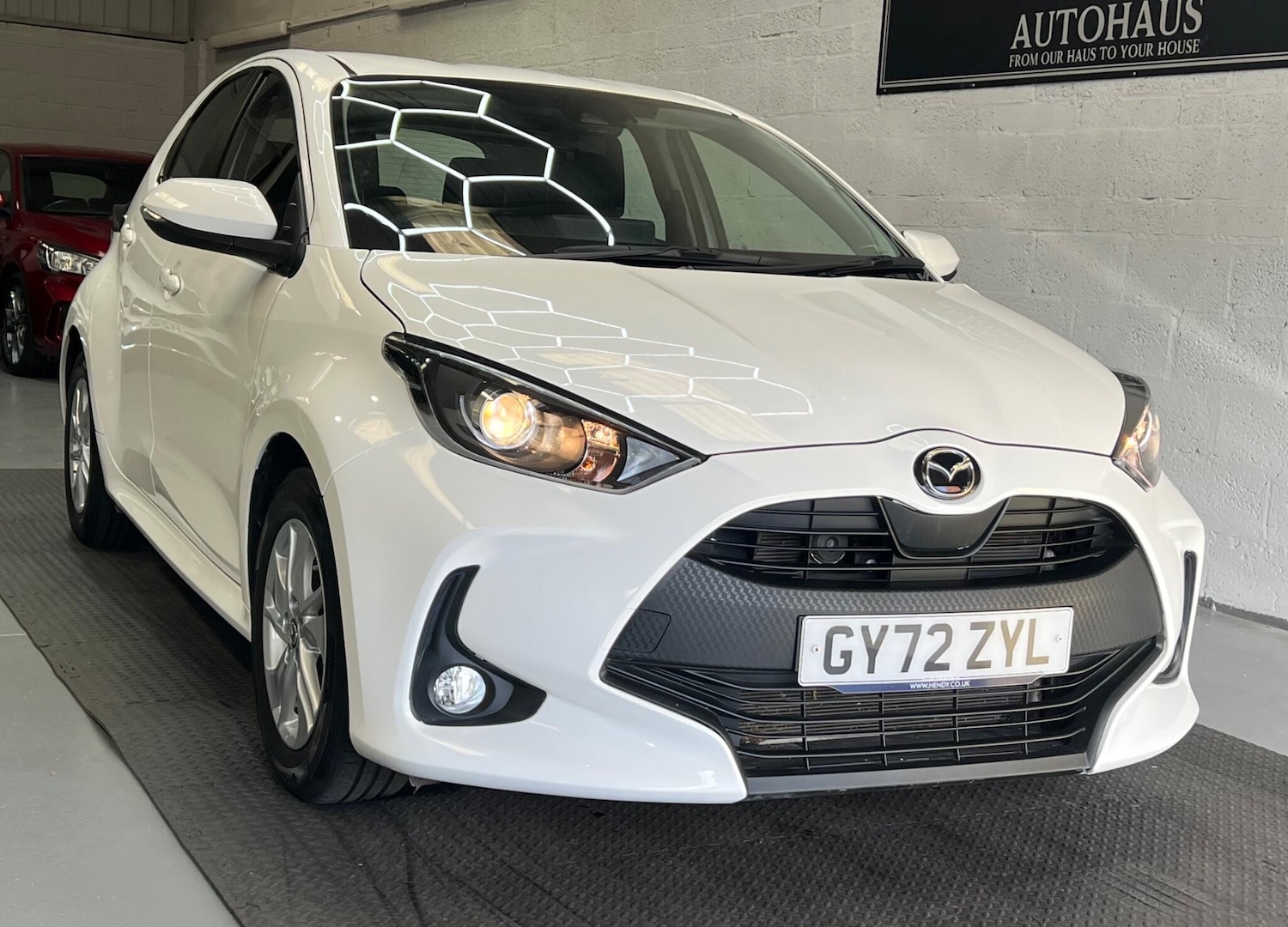 Used Mazda Mazda2 HYBRID 2023 for sale - 77155775: Photo 2