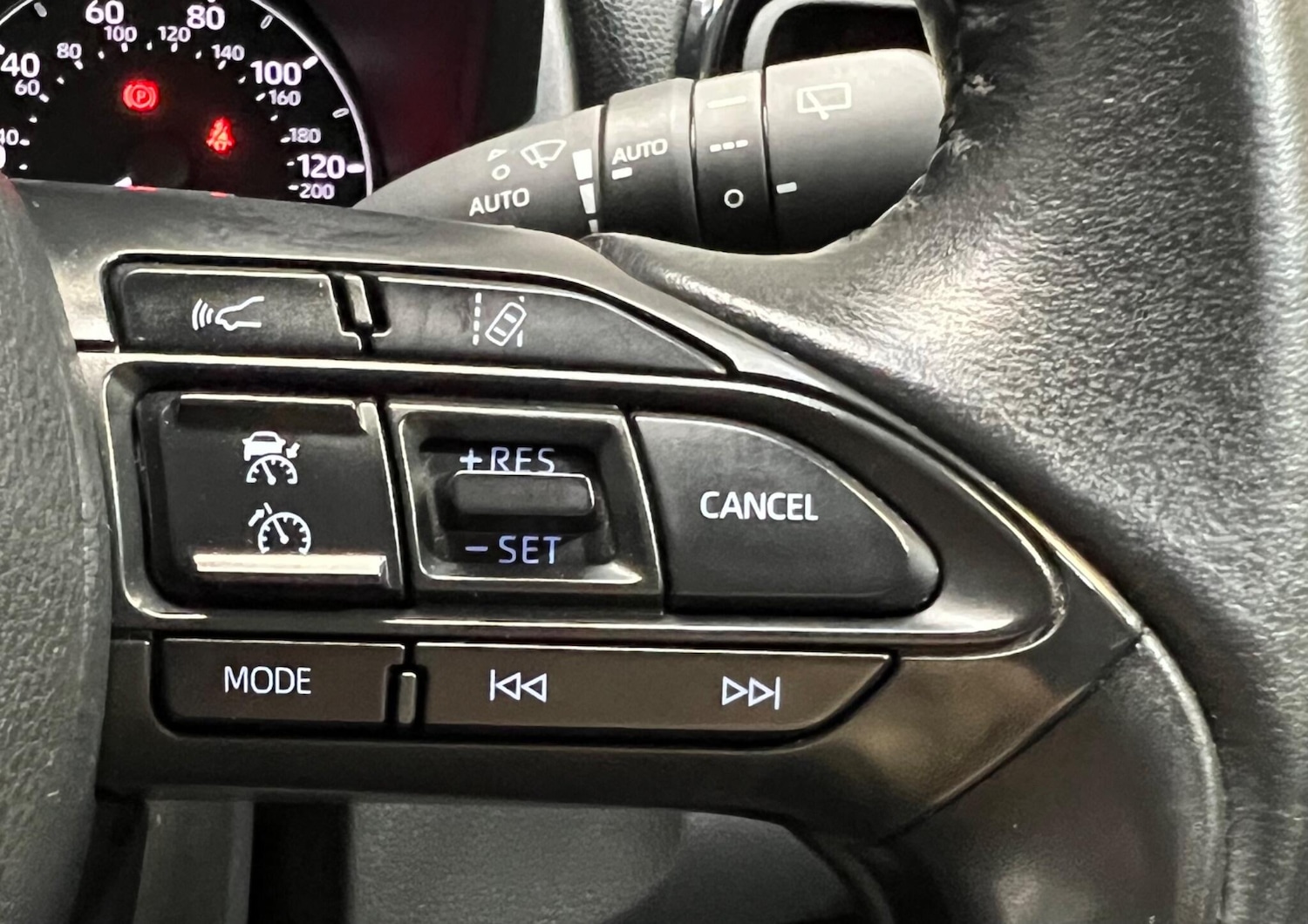 Used Mazda Mazda2 HYBRID 2023 for sale - 77155775: Photo 24