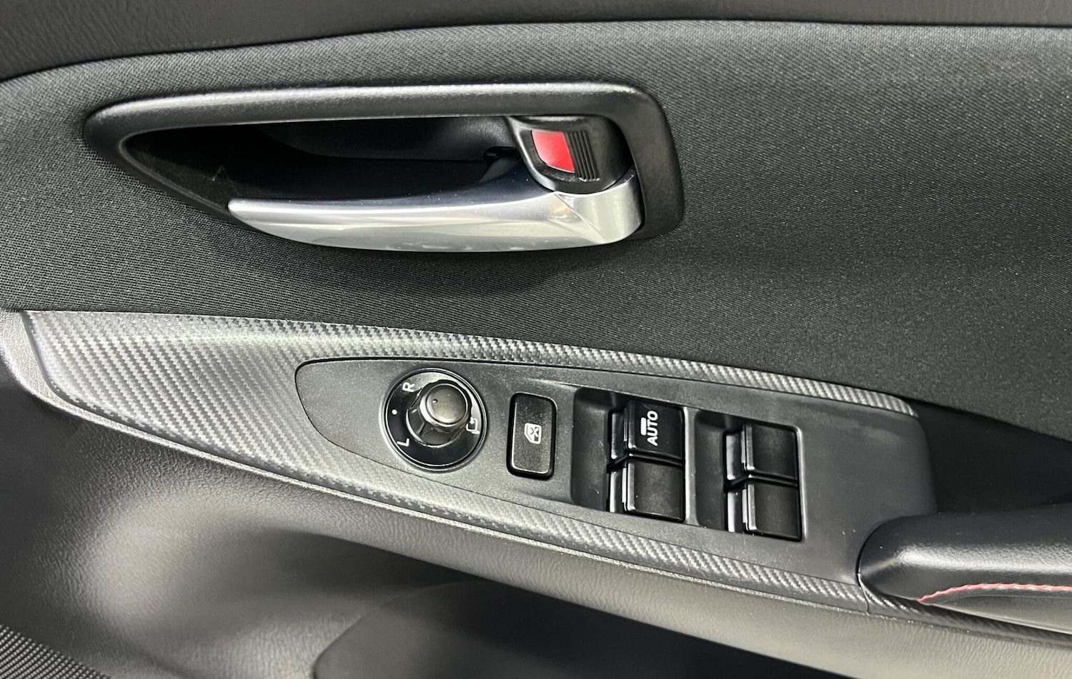 Used Mazda Mazda2 2016 for sale - 77793380: Photo 19