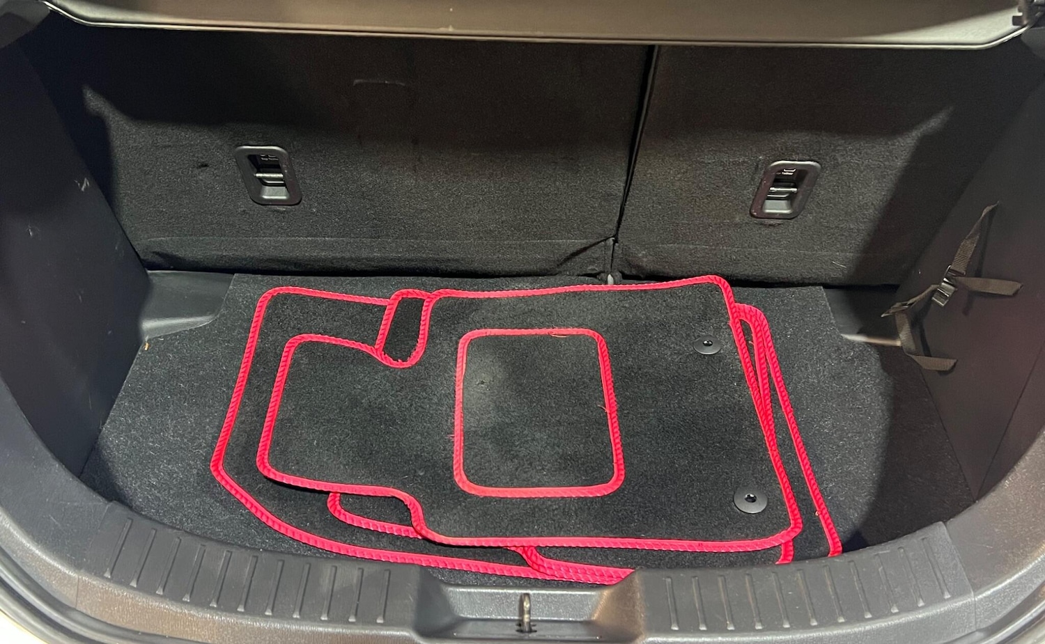 Used Mazda Mazda2 2016 for sale - 77793380: Photo 34