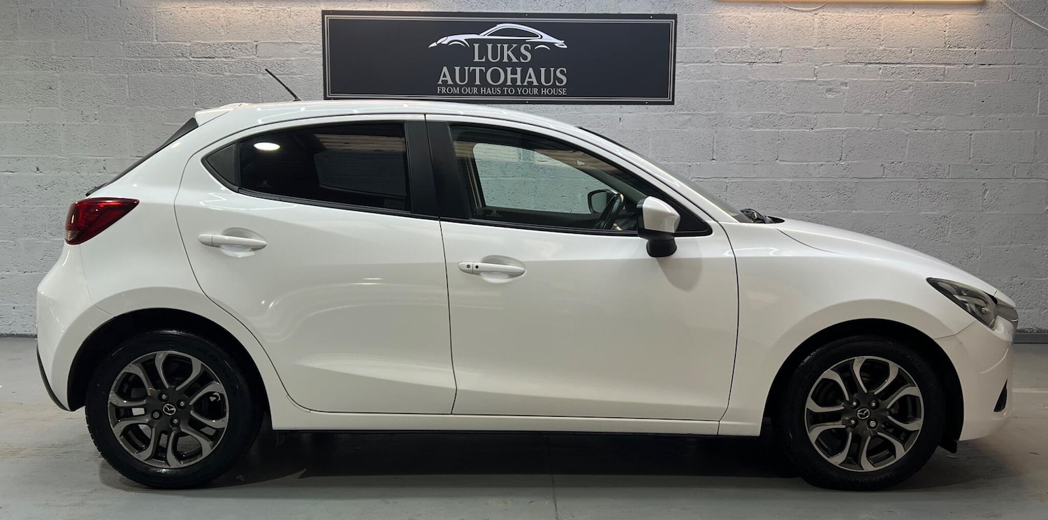 Used Mazda Mazda2 2016 for sale - 77793380: Photo 9