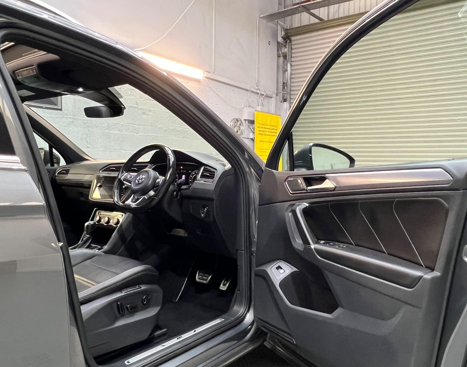 Used Volkswagen Tiguan 2018 for sale - 76753297: Photo 12