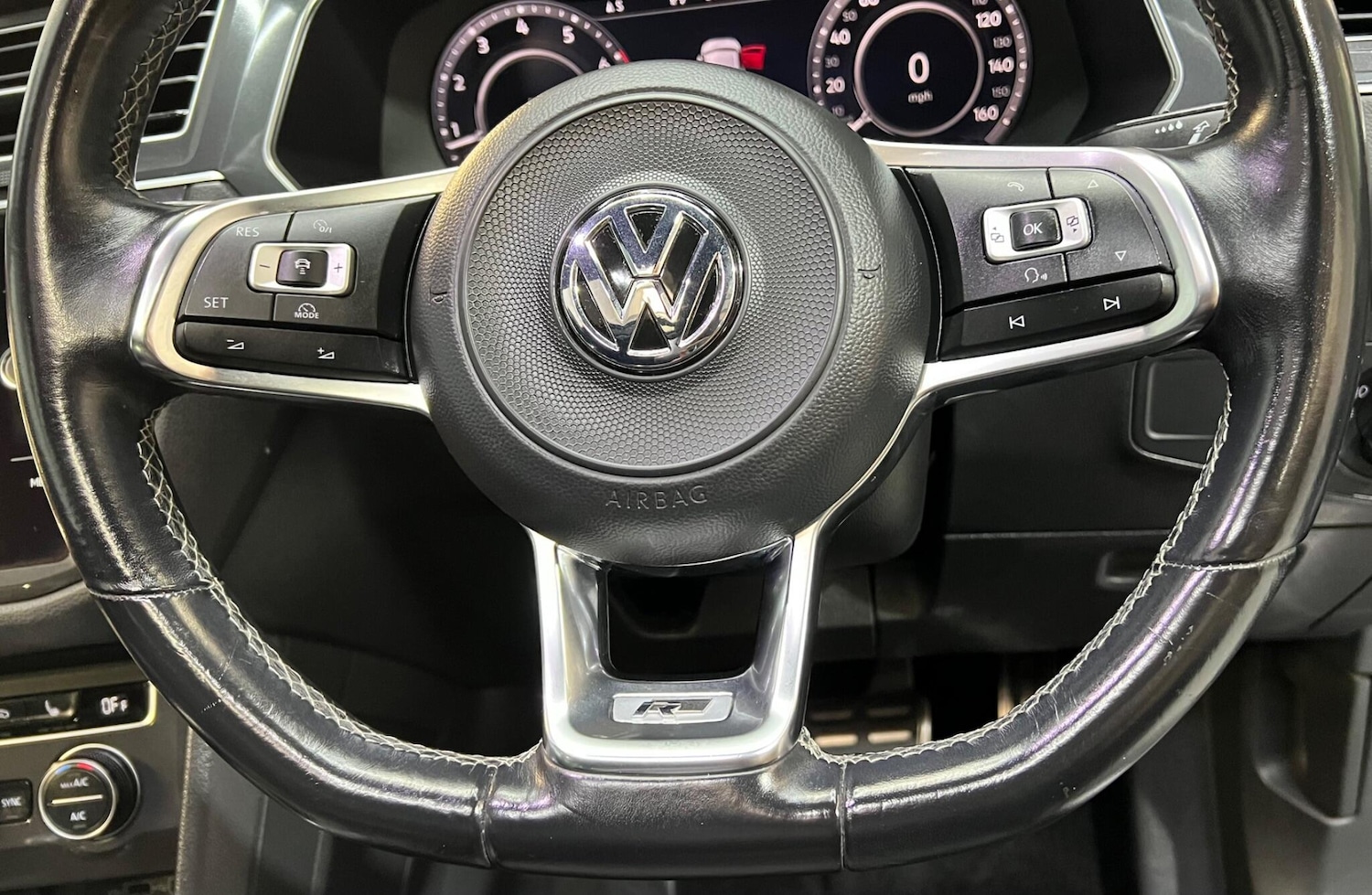Used Volkswagen Tiguan 2018 for sale - 76753297: Photo 21