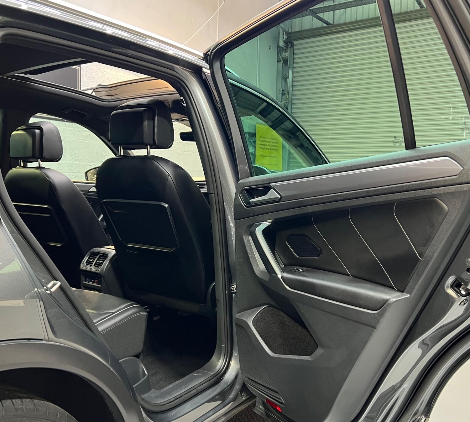 Used Volkswagen Tiguan 2018 for sale - 76753297: Photo 32