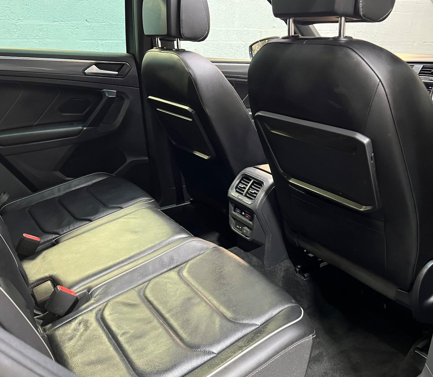 Used Volkswagen Tiguan 2018 for sale - 76753297: Photo 34