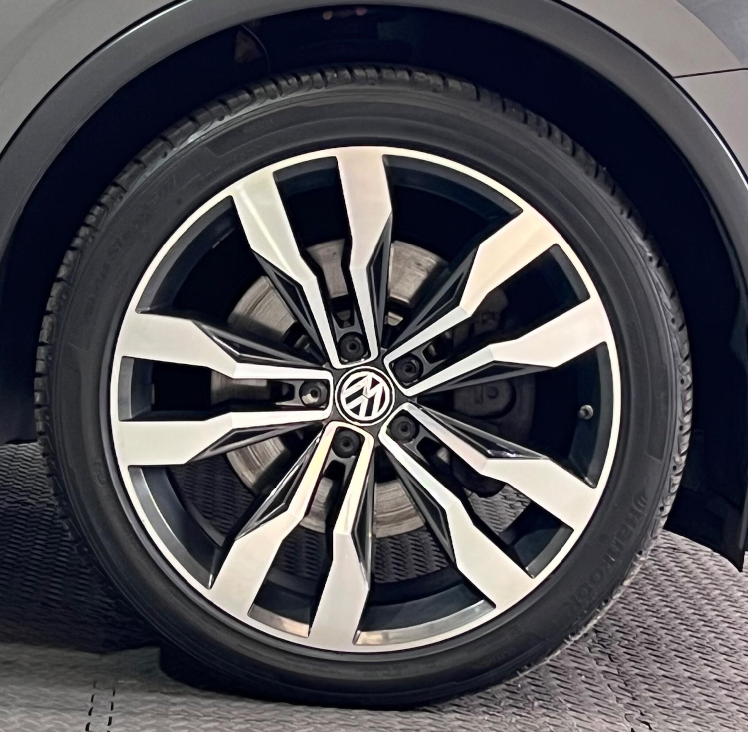 Used Volkswagen Tiguan 2018 for sale - 76753297: Photo 5