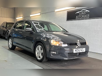 Used Volkswagen Golf 2016 for sale - 76234474: Photo