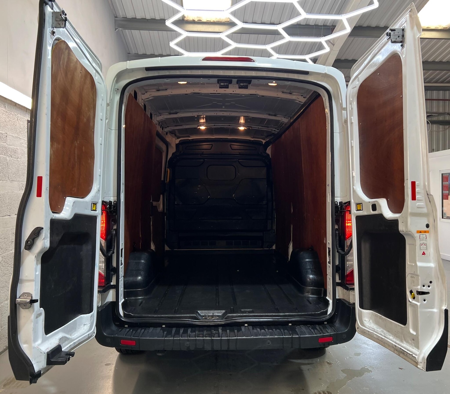 Used Ford Transit 2021 for sale - 77892701: Photo 22