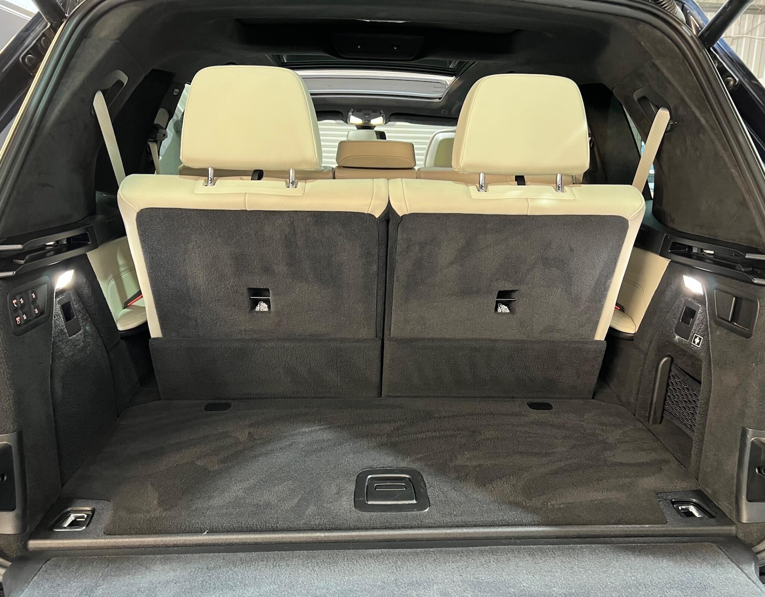 Used BMW X7 2022 for sale - 76021022: Photo 37