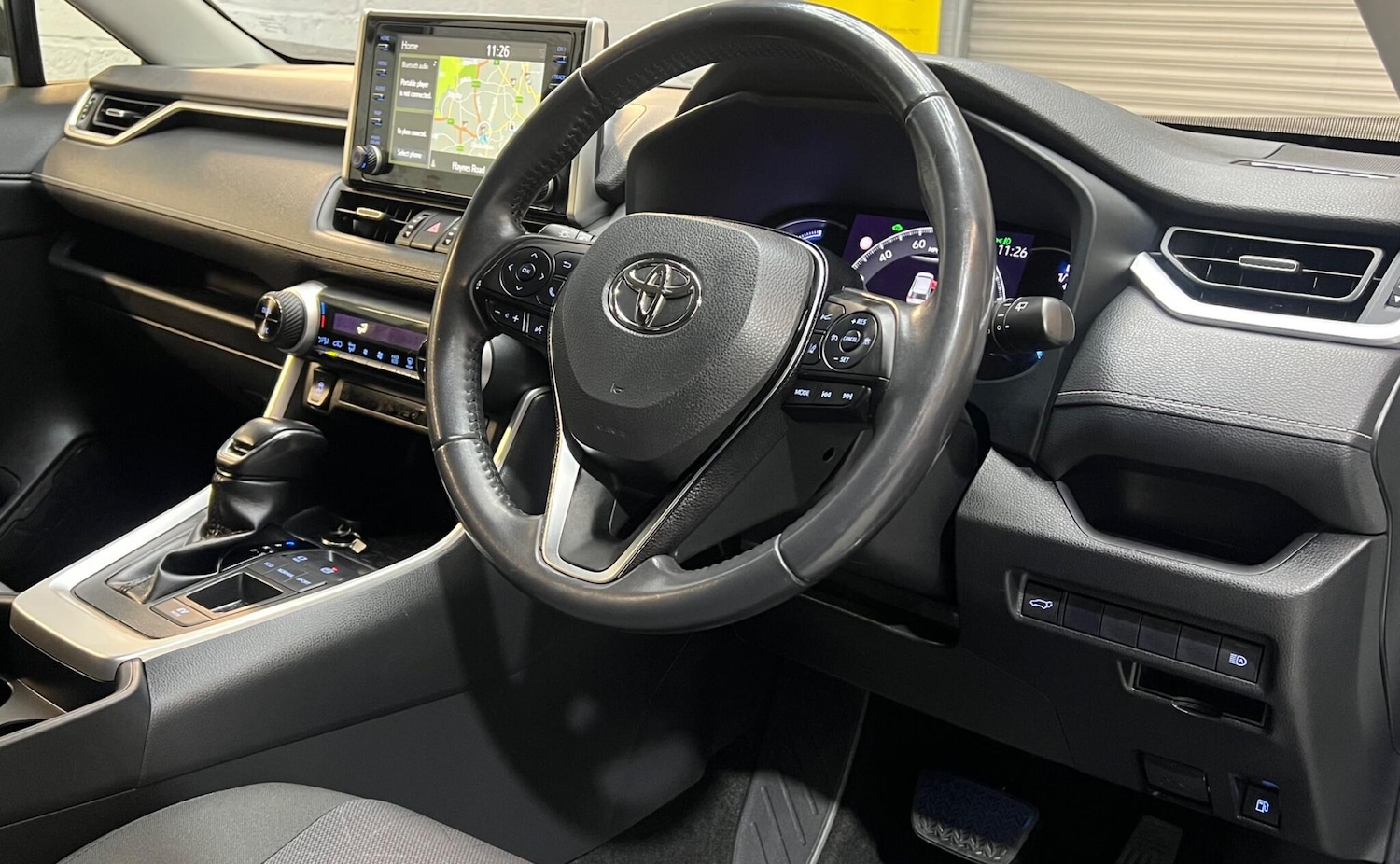 Used Toyota RAV4 2020 for sale - 76377533: Photo 15