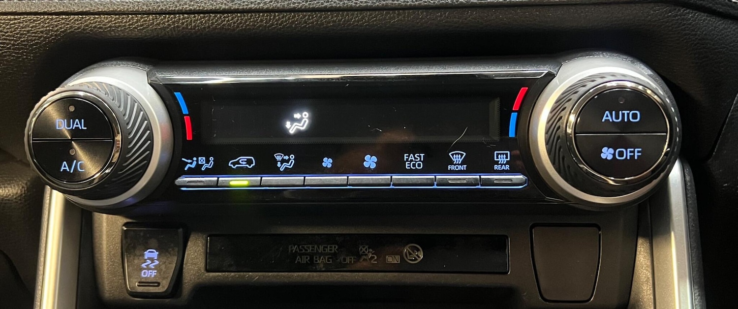 Used Toyota RAV4 2020 for sale - 76377533: Photo 26