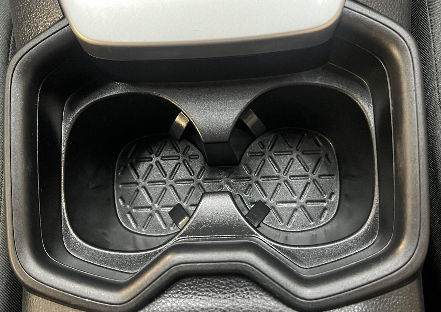 Used Toyota RAV4 2020 for sale - 76377533: Photo 29