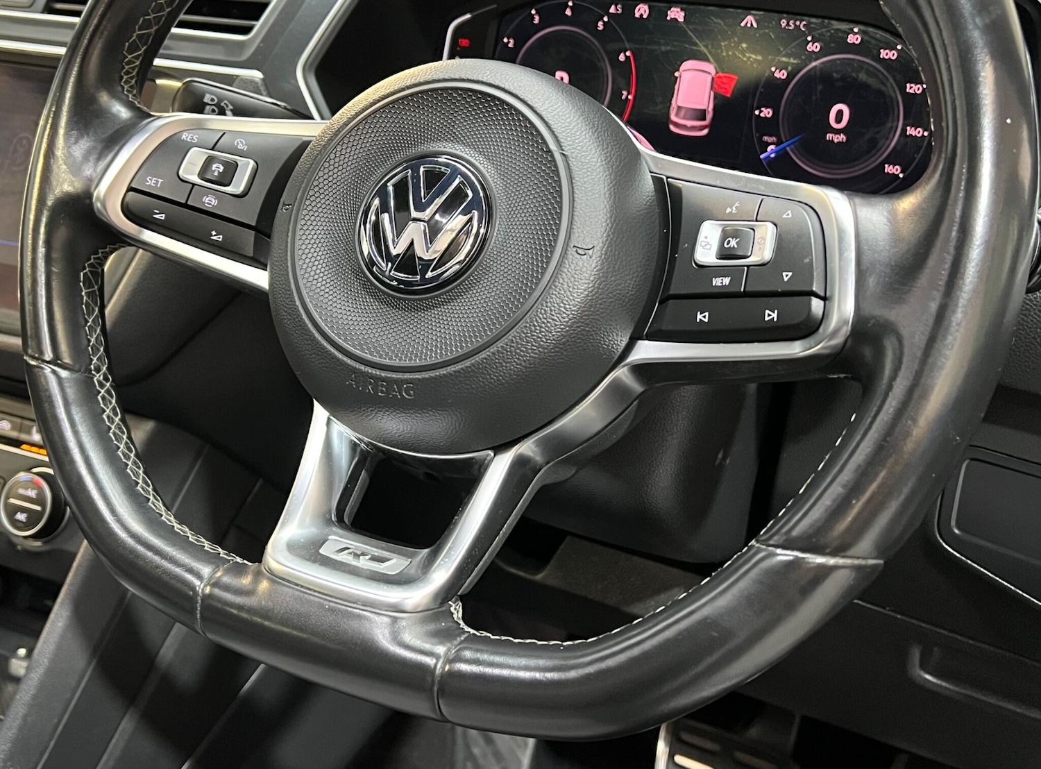 Used Volkswagen Tiguan 2019 for sale - 76849985: Photo 28
