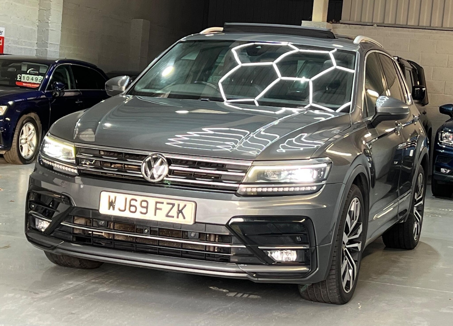 Used Volkswagen Tiguan 2019 for sale - 76849985: Photo 3