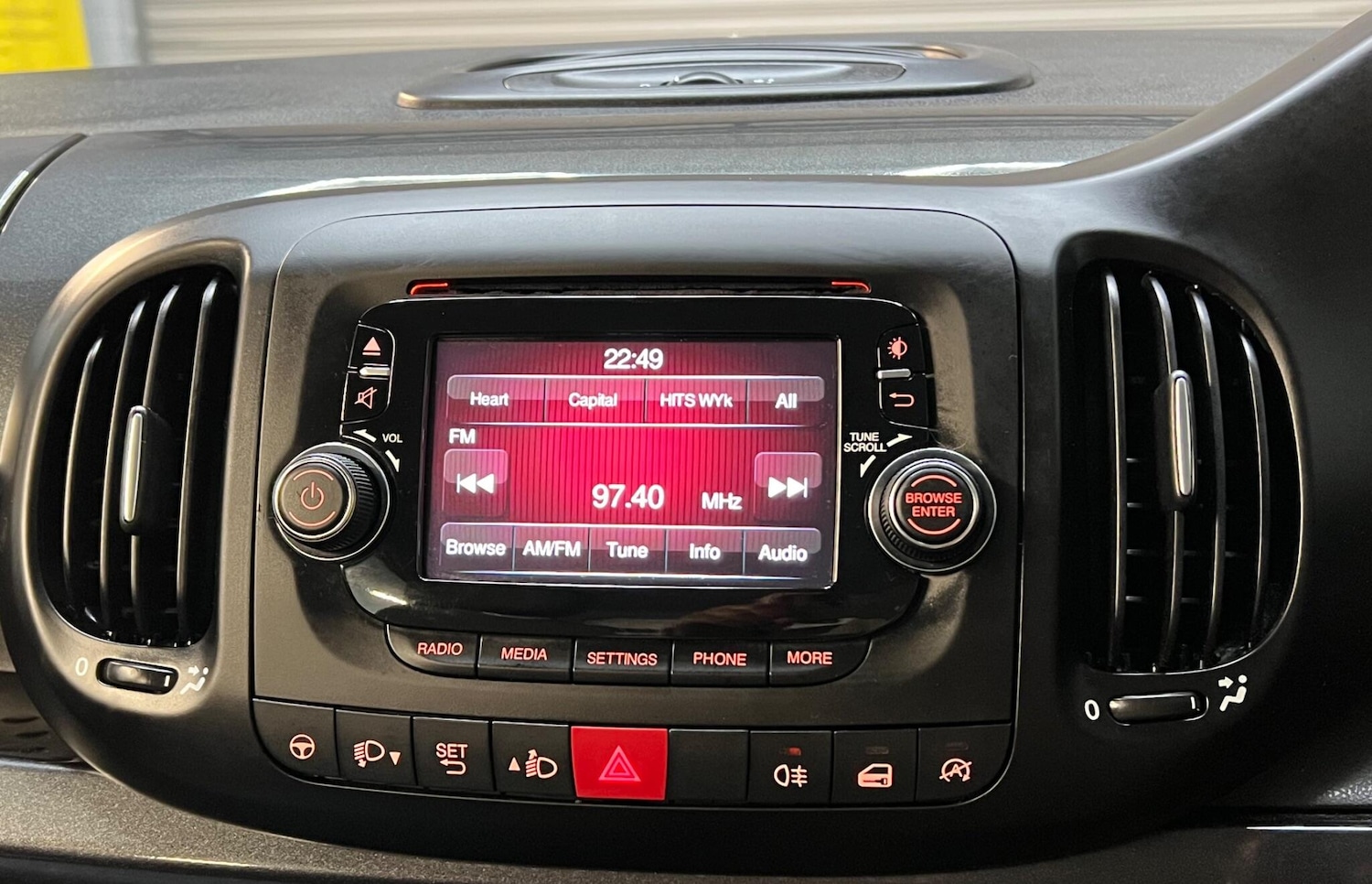 Used Fiat 500L 2014 for sale - 76850331: Photo 18