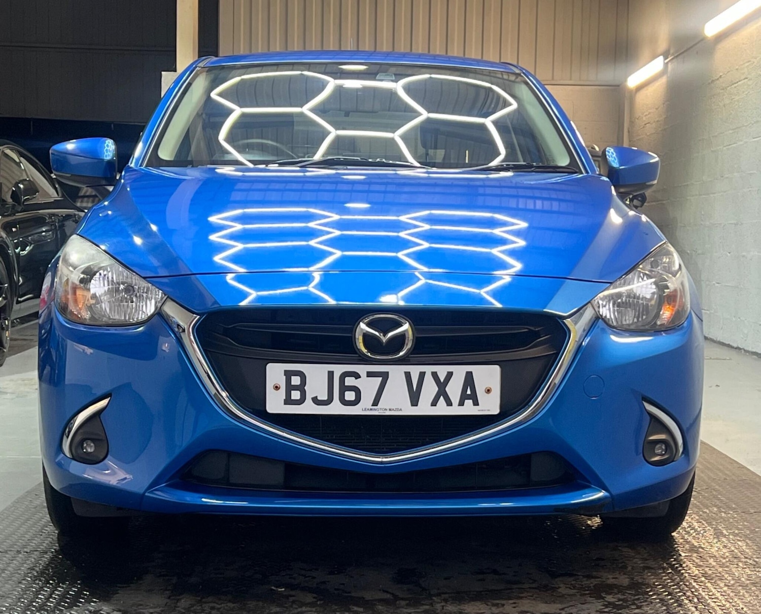 Used Mazda Mazda2 2017 for sale - 76592736: Photo 2