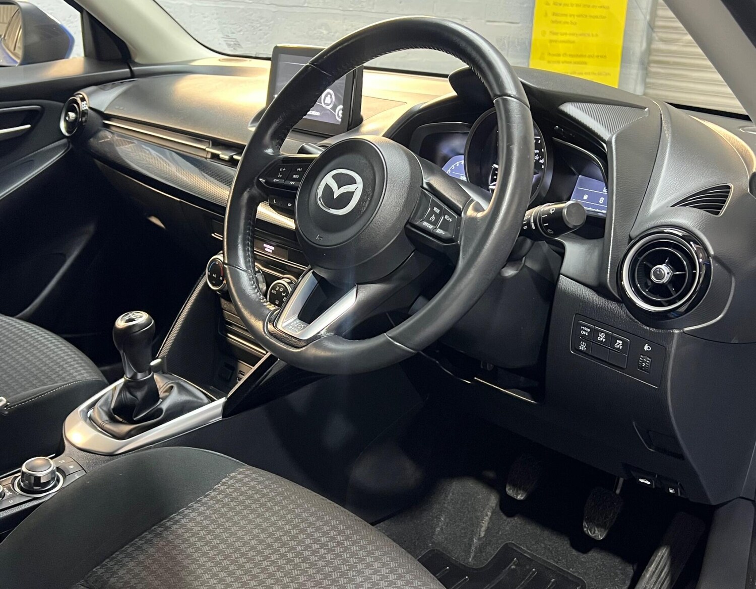 Used Mazda Mazda2 2017 for sale - 76592736: Photo 27