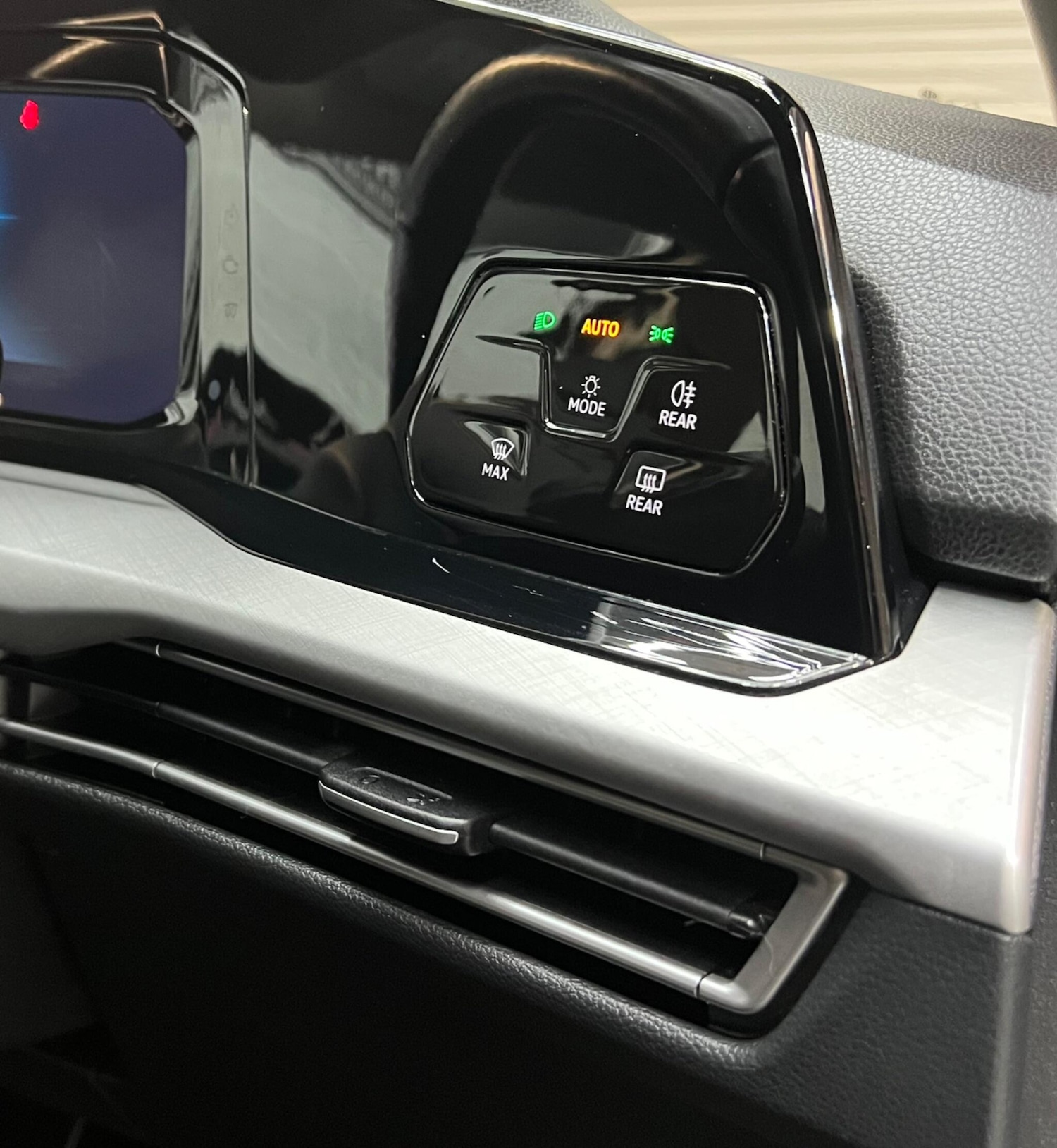 Used Volkswagen Golf 2022 for sale - 76667286: Photo 12