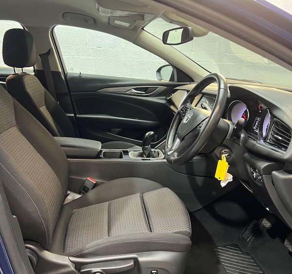 Used Vauxhall Insignia 2021 for sale - 76247697: Photo 13