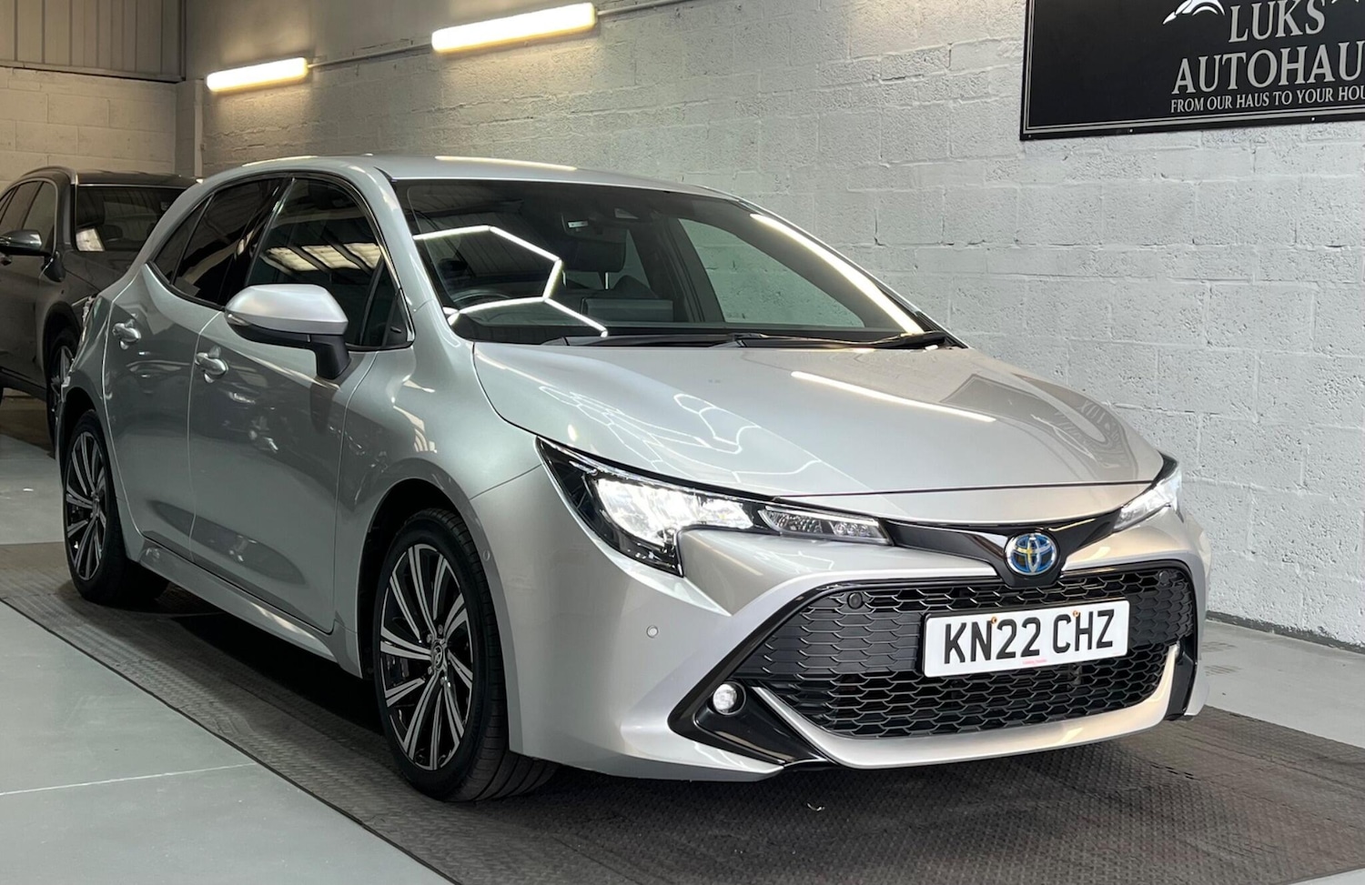 Used Toyota Corolla 2022 for sale - 76109122: Photo 2