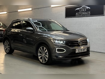 Used Volkswagen T-Roc 2019 for sale - 79395651: Photo
