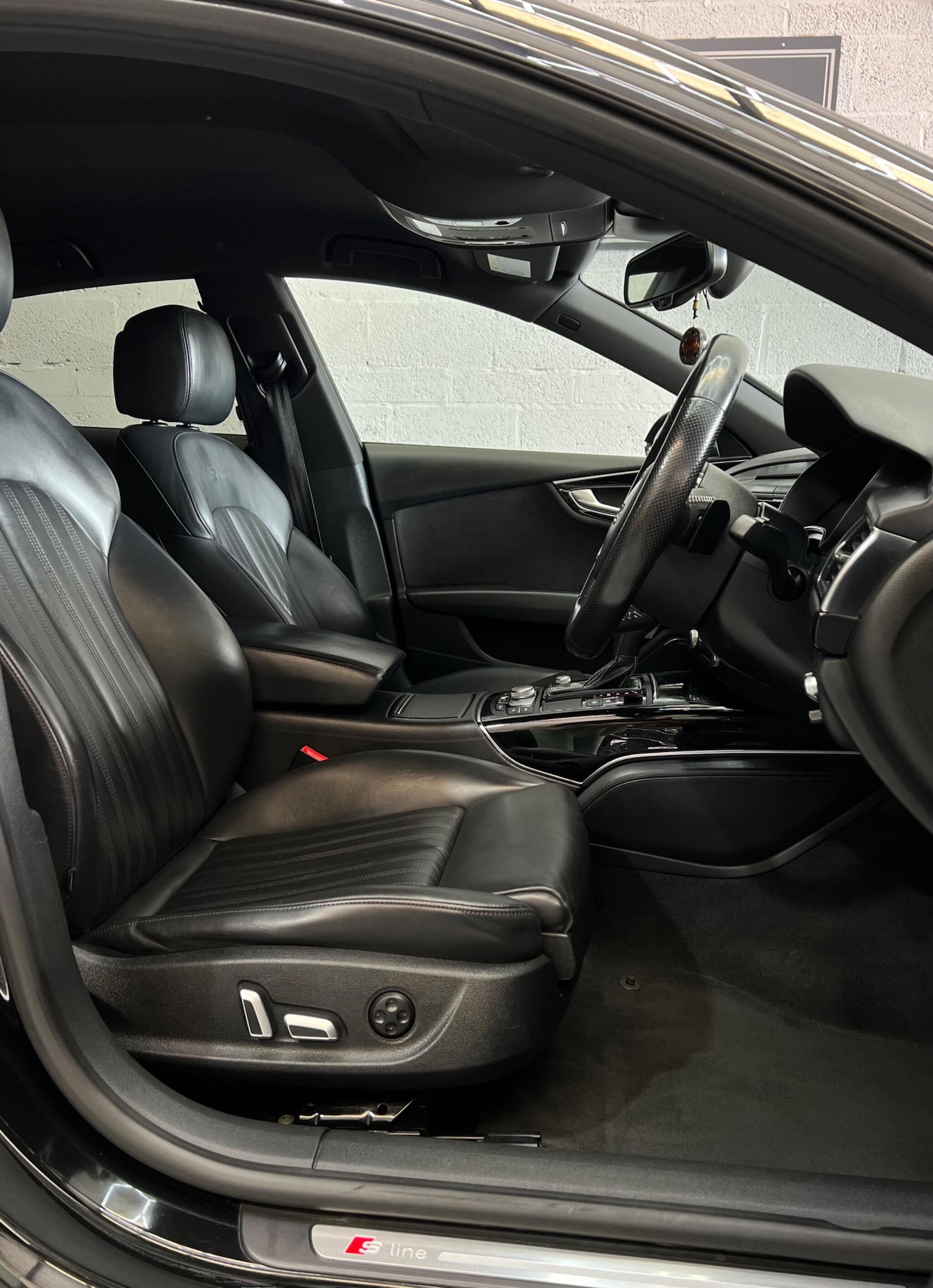 Used Audi A7 2016 for sale - 75839069: Photo 17