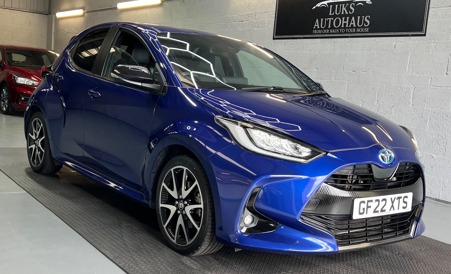Used Toyota Yaris 2019 for sale - 76158972: Photo 2