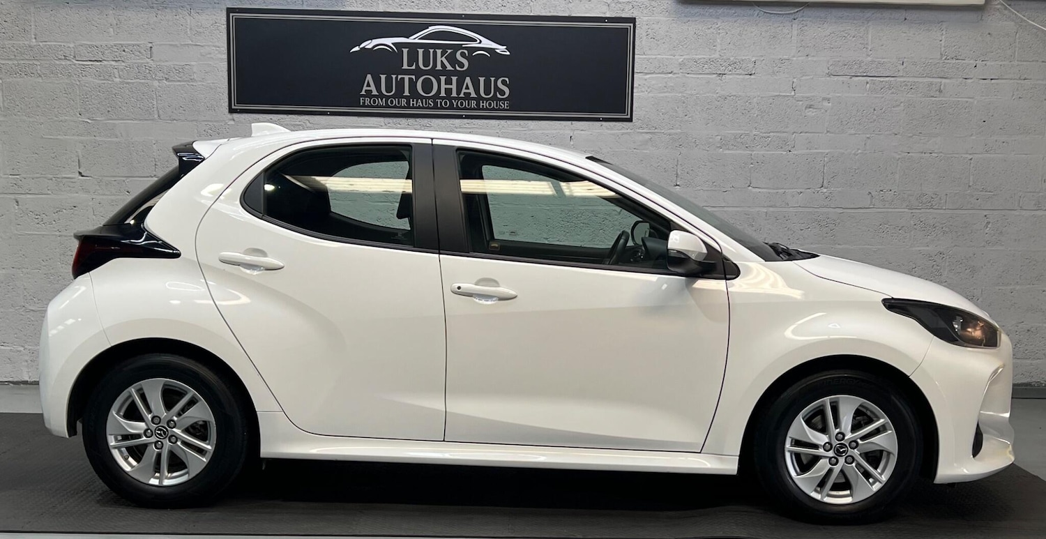 Used Mazda Mazda2 HYBRID 2023 for sale - 76032614: Photo 3