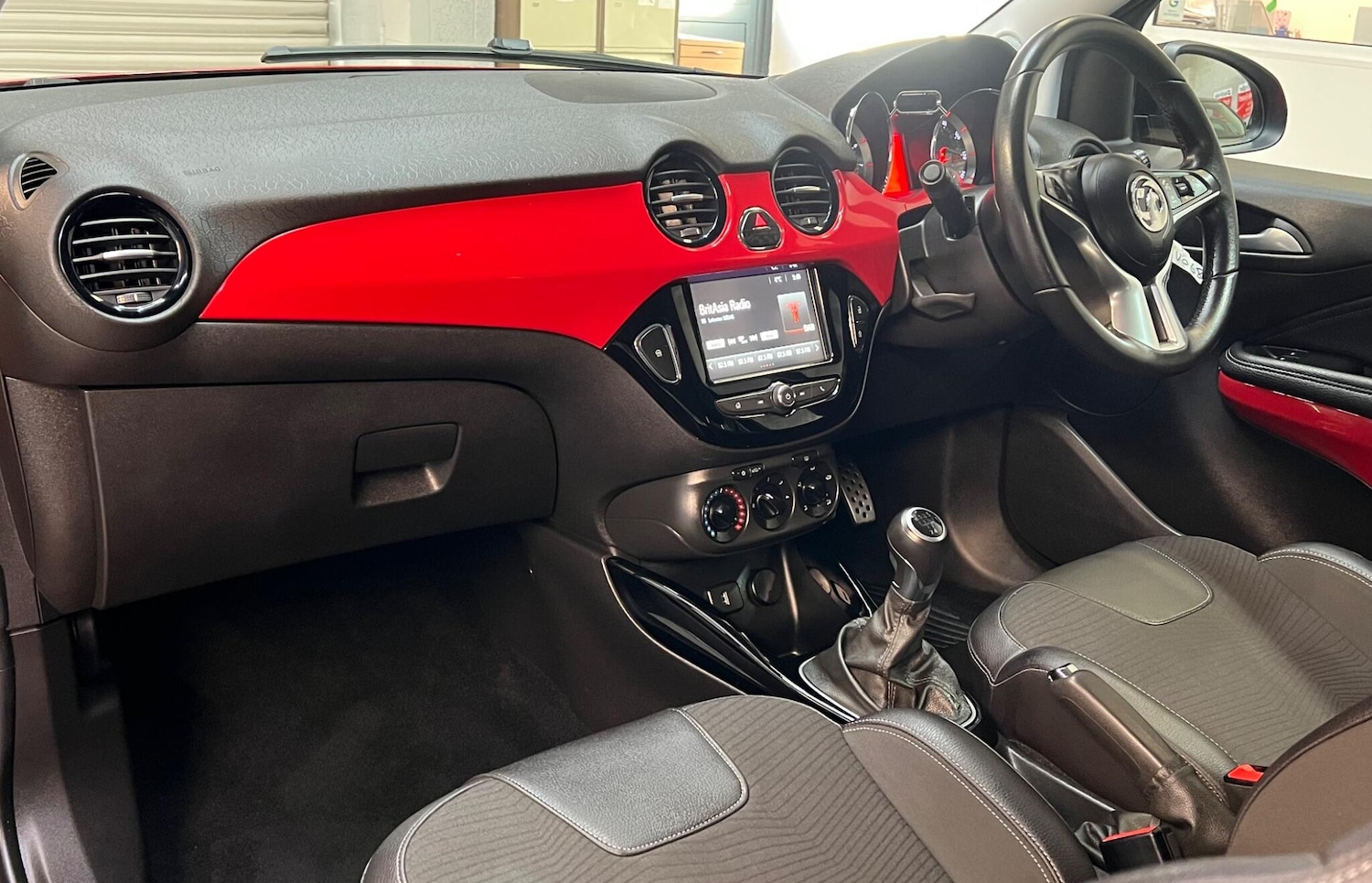 Used Vauxhall ADAM 2018 for sale - 77396557: Photo 9