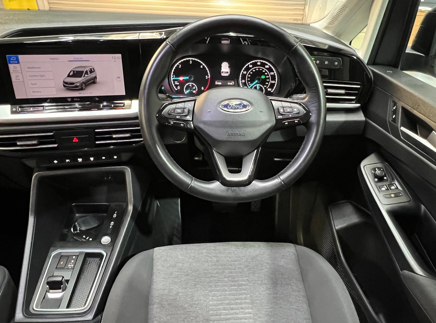 Used Ford Tourneo Connect 2022 for sale - 76315245: Photo 17