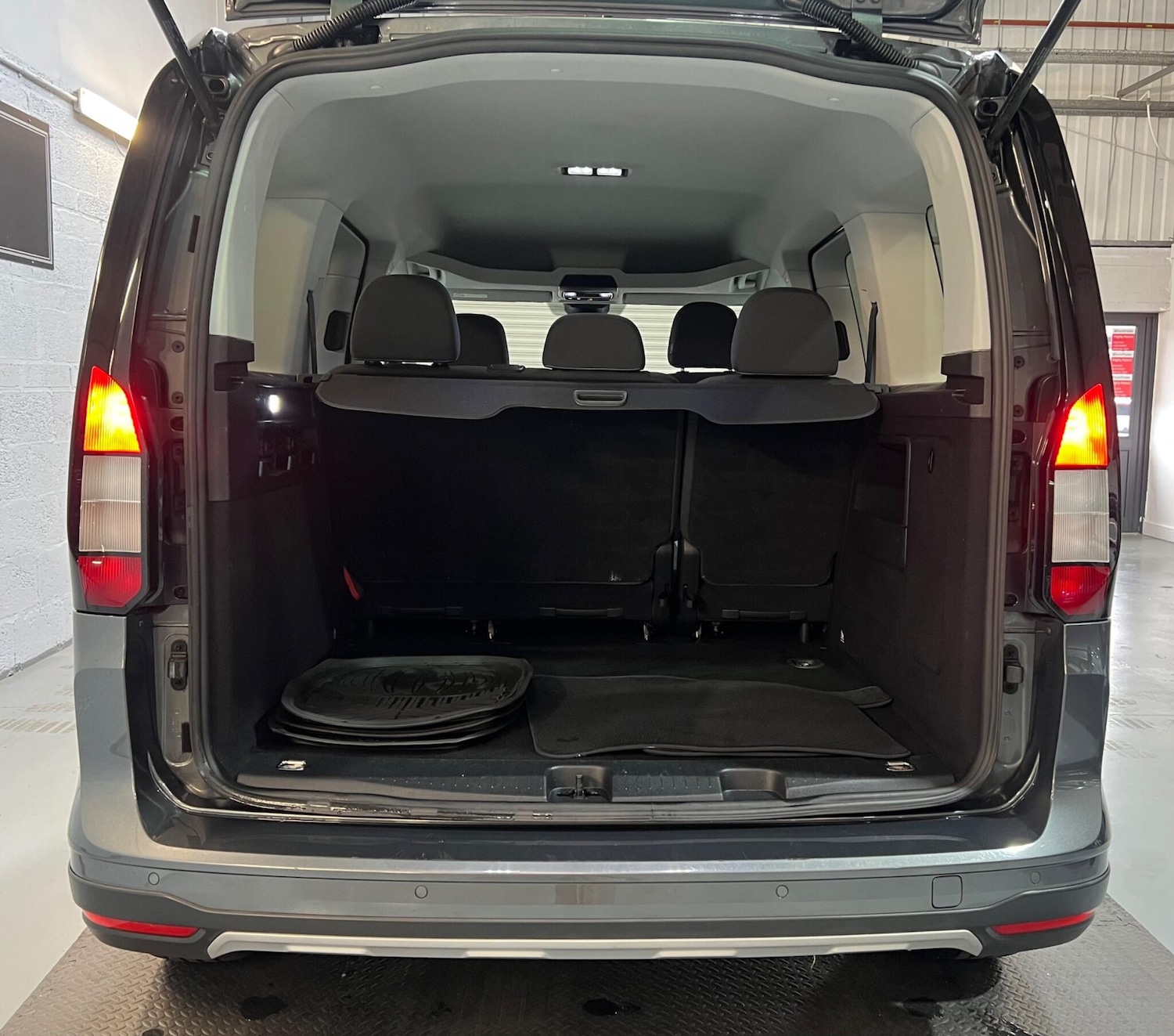 Used Ford Tourneo Connect 2022 for sale - 76315245: Photo 31