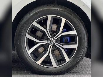 Used Volkswagen Passat 2021 for sale - 76247815: Photo 4
