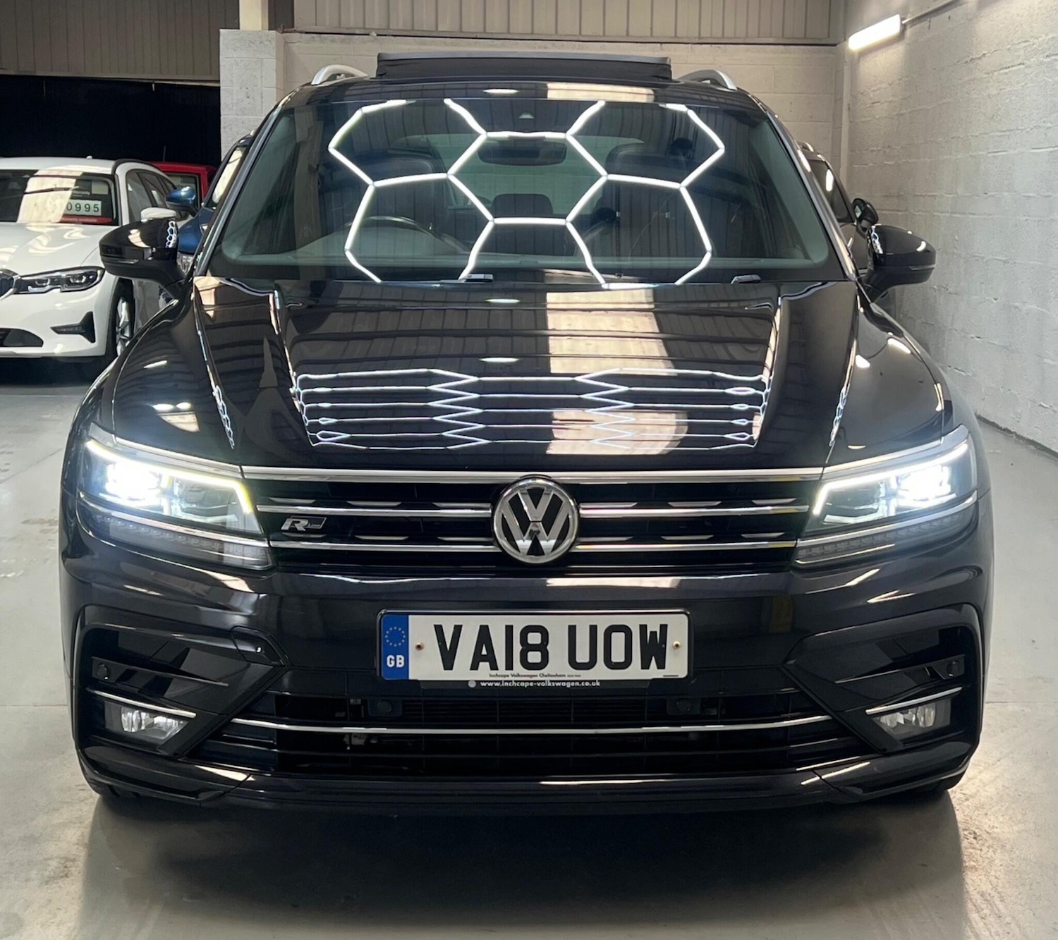 Used Volkswagen Tiguan for sale - 78135742: Photo 2