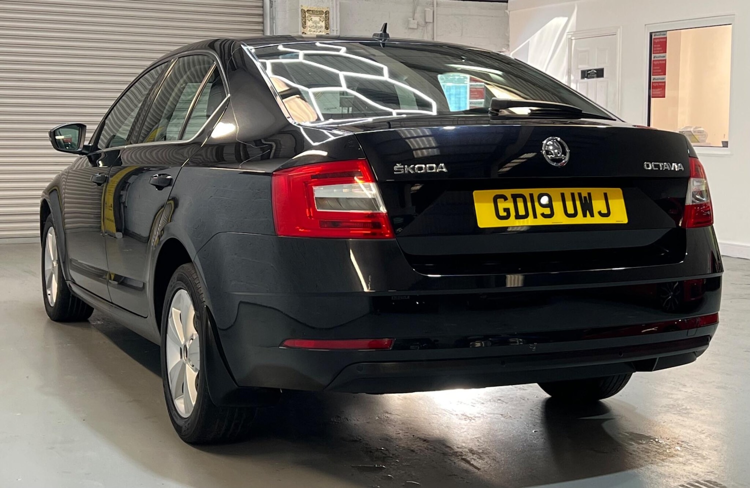 Used Skoda Octavia 2019 for sale - 77237643: Photo 3